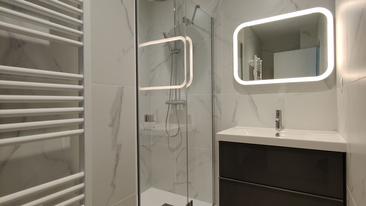 Photo of Bathroom in Aubenas
