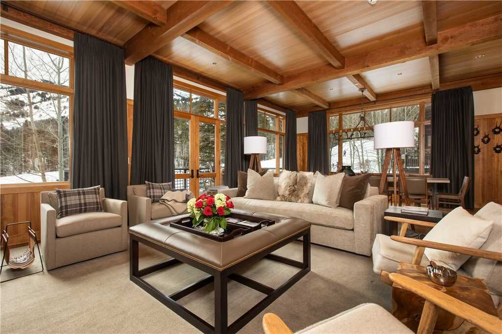 Photo of Livingroom in Granite Ridge