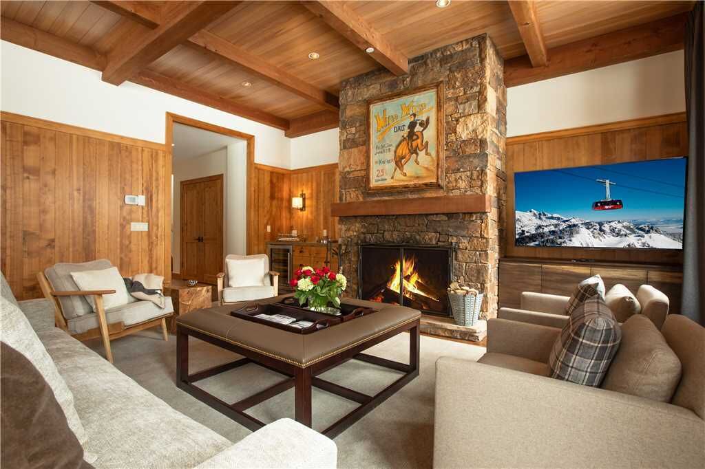 Photo of Livingroom in Granite Ridge
