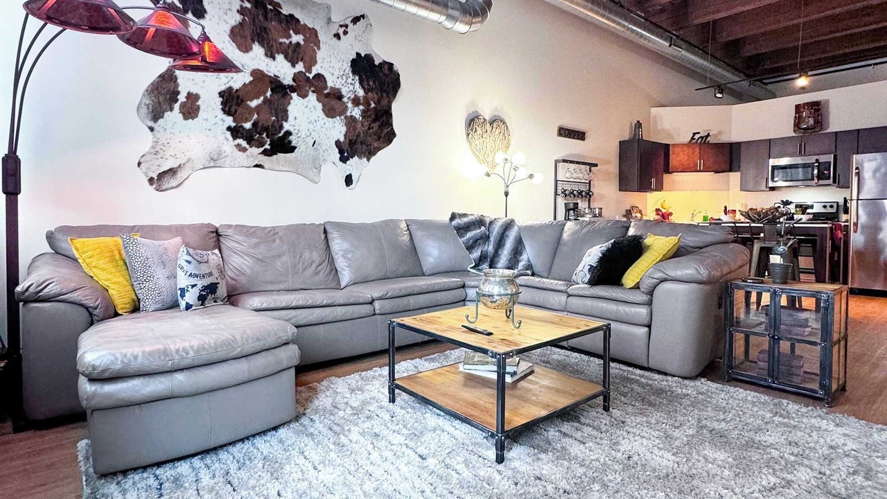 Photo of Livingroom in Near South Side