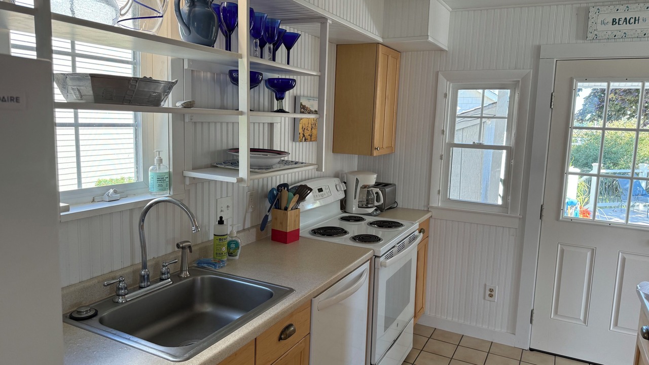Photo of Kitchen in Niantic