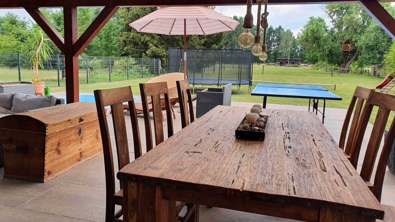 Photo of Outdoor in Maust