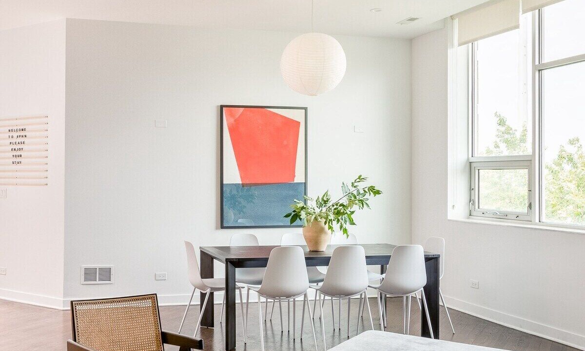 Photo of Livingroom in West Town