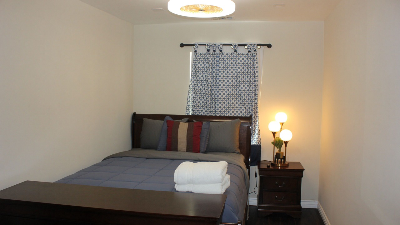 Photo of Bedroom in Pacoima