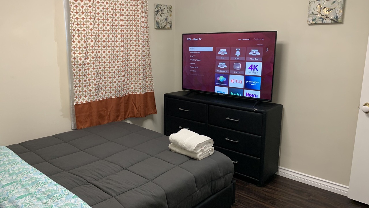 Photo of Bedroom in Pacoima