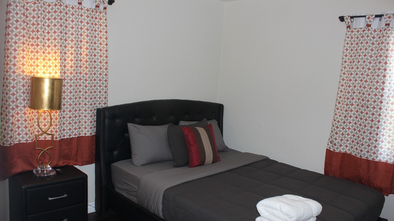 Photo of Bedroom in Pacoima