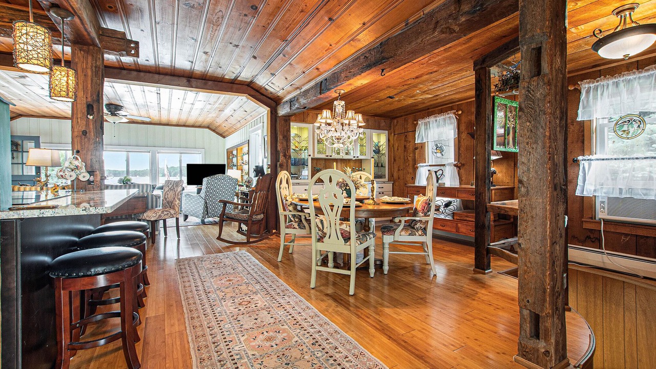 Photo of Bedroom in Ludington