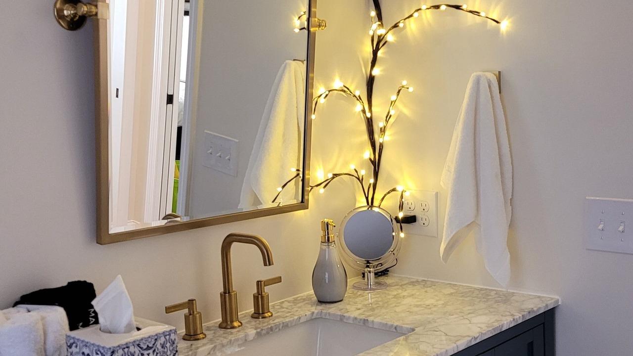 Photo of Bathroom in Mansfield Depot