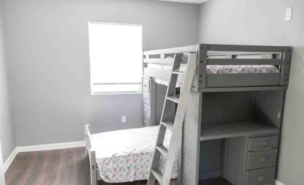 Photo of Bedroom in Seabrook