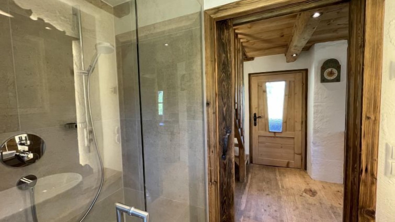 Photo of Bathroom in Muhlthal
