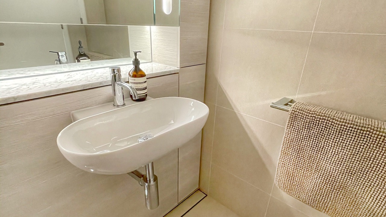 Photo of Bathroom in Milsons Point