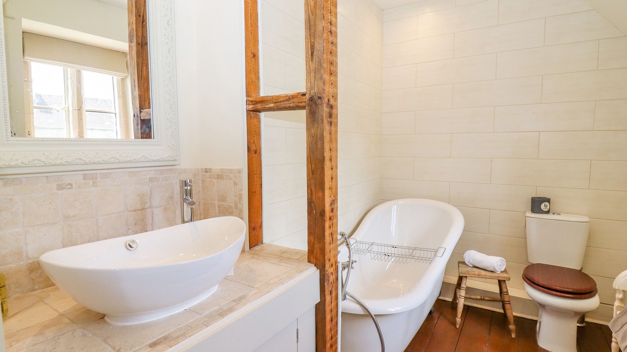 Photo of Bathroom in Chedworth