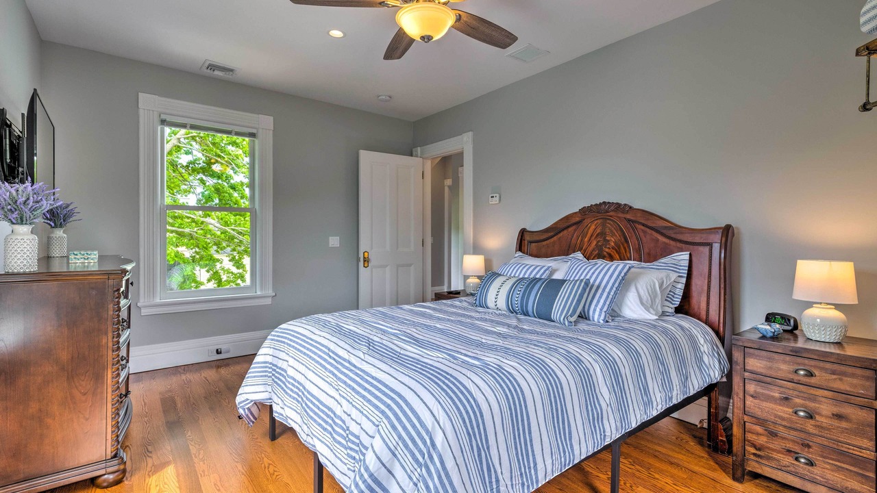 Photo of Bedroom in Greenport