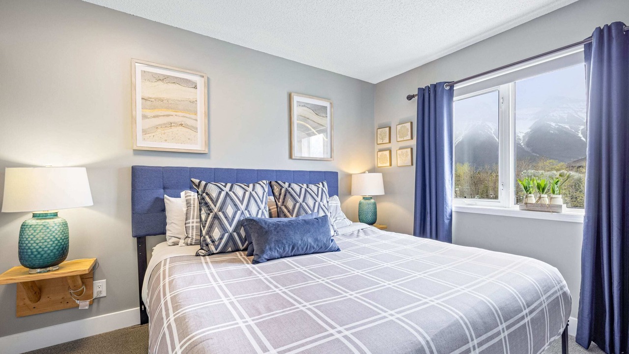 Photo of Others in Canmore