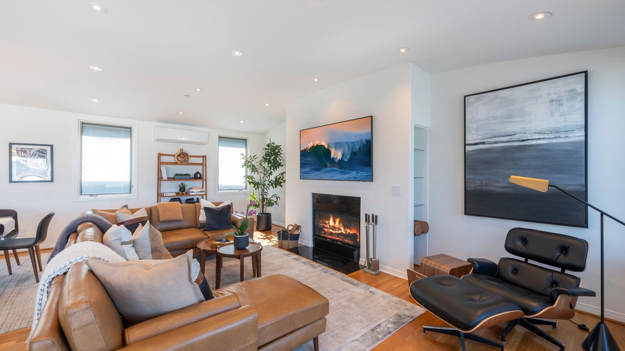 Photo of Livingroom in The Strand