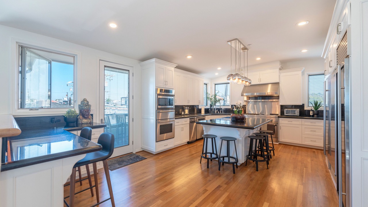 Photo of Kitchen in The Strand