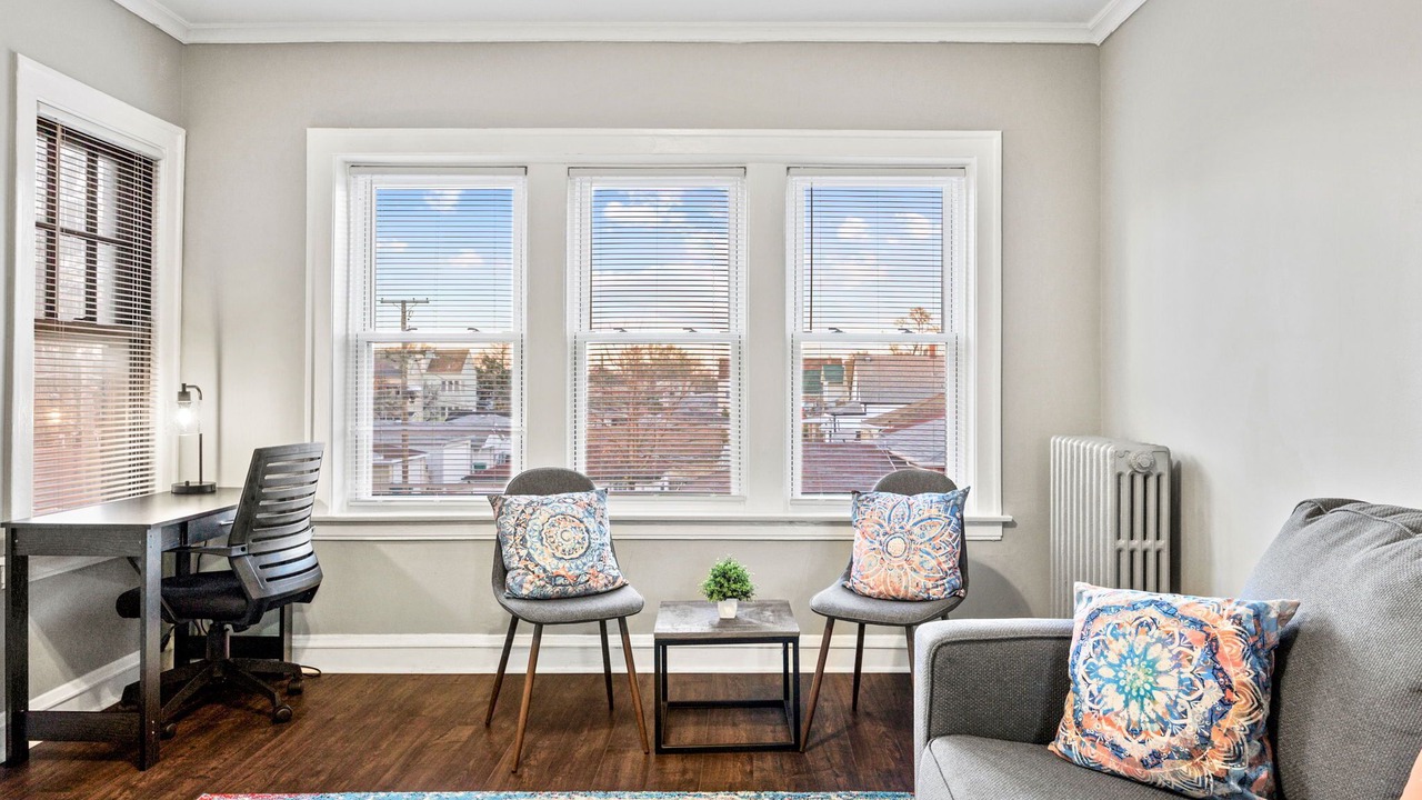 Photo of Livingroom in Berwyn