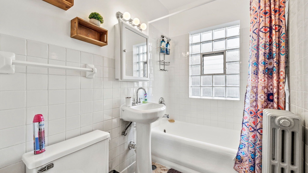 Photo of Bathroom in Berwyn