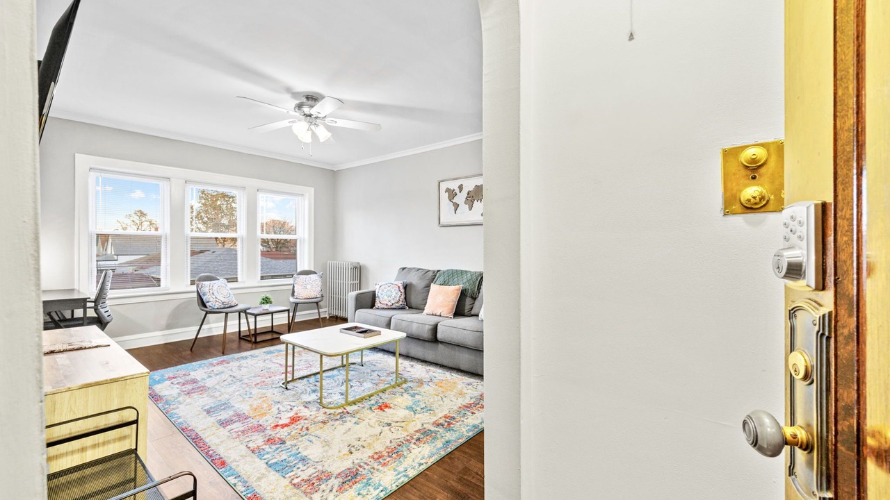 Photo of Livingroom in Berwyn