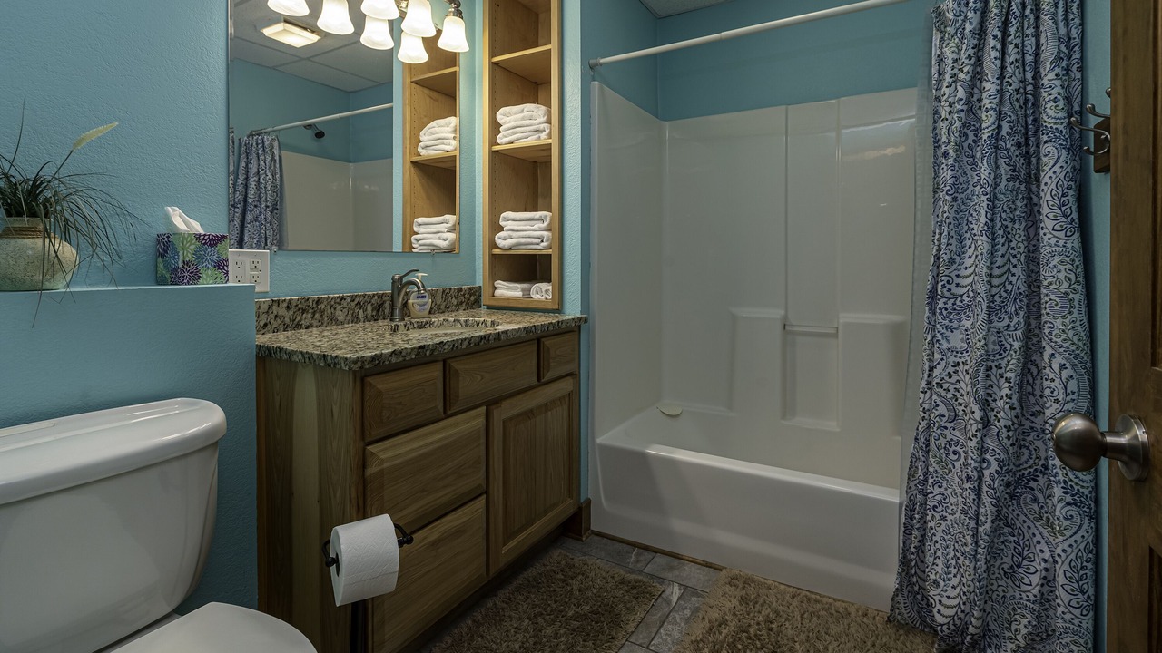 Photo of Bathroom in Goreville