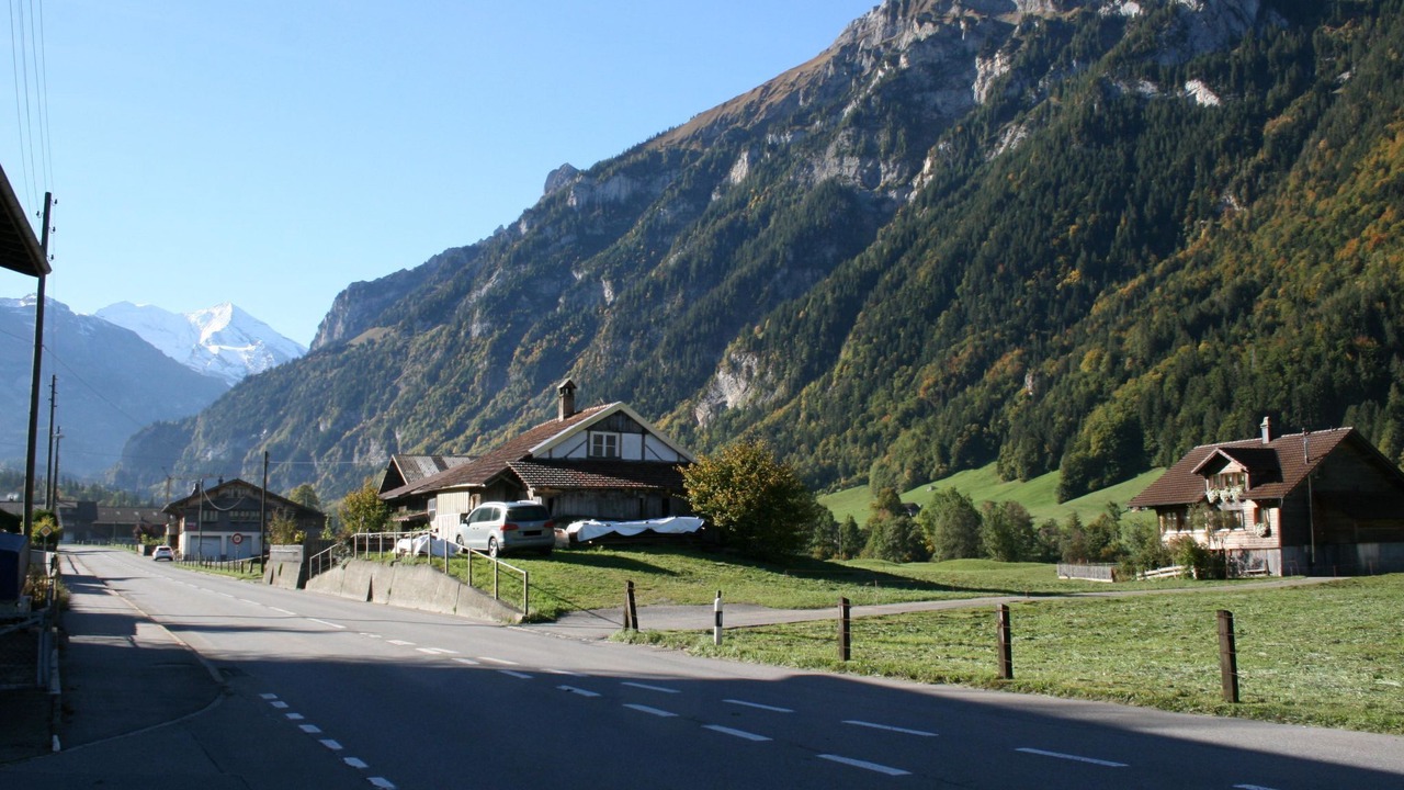 Photo of Others in Kandergrund