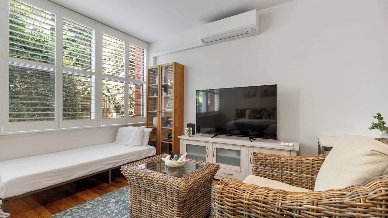 Photo of Livingroom in Neutral Bay