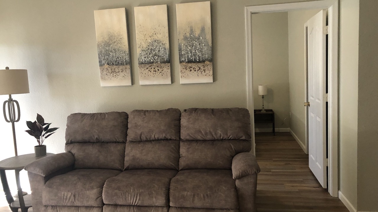Photo of Livingroom in Foothills
