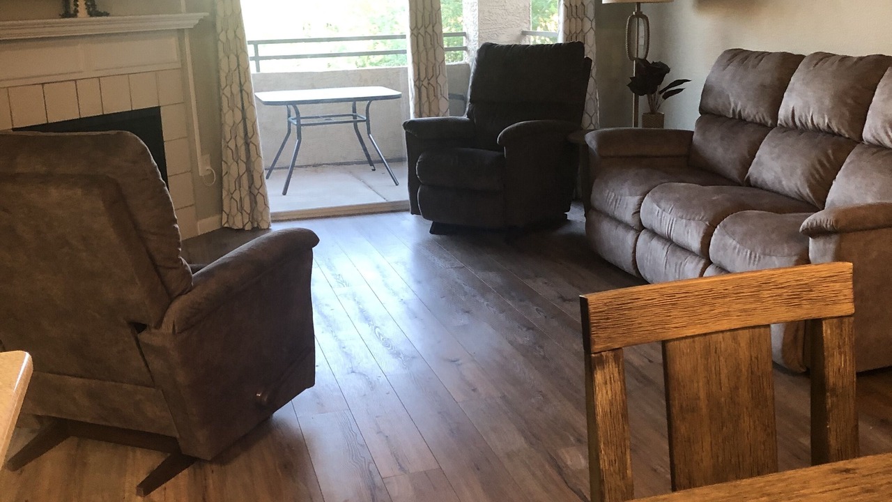 Photo of Livingroom in Foothills