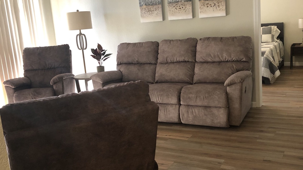 Photo of Livingroom in Foothills