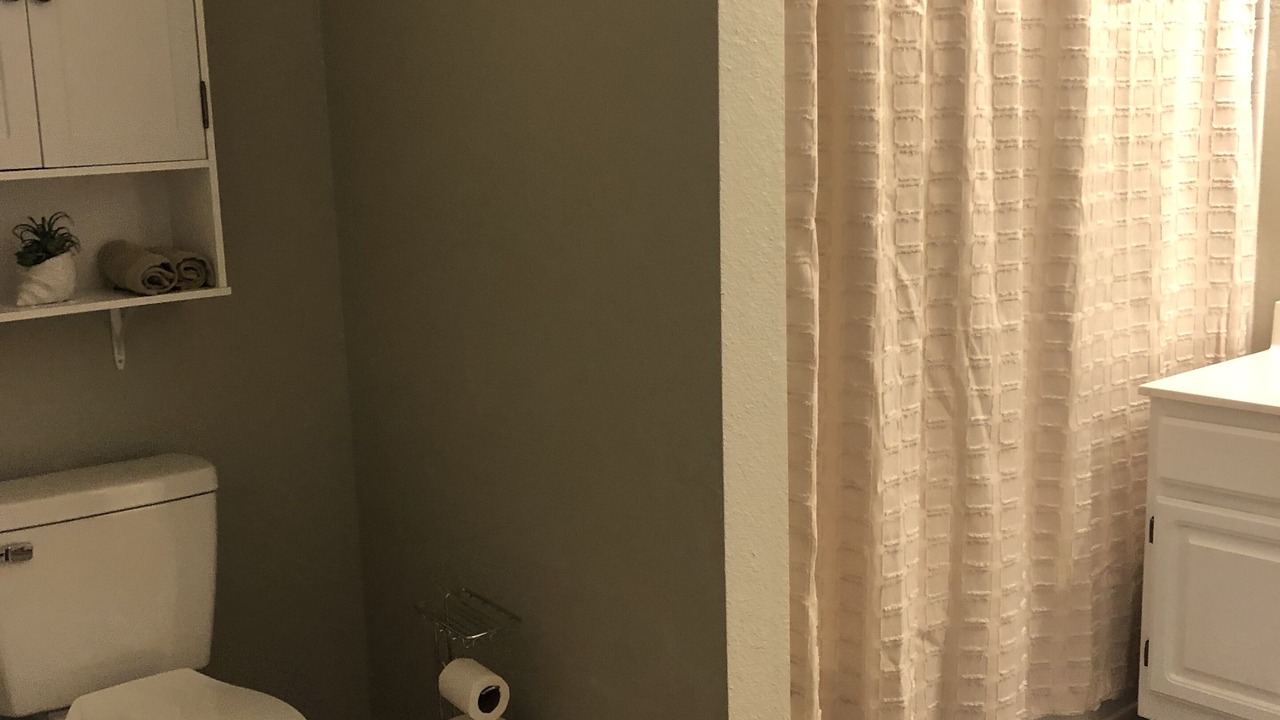 Photo of Bathroom in Foothills