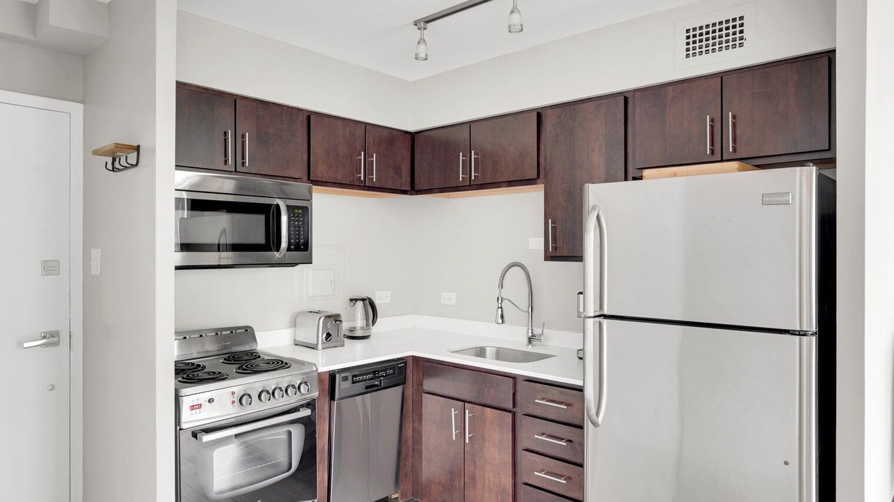 Photo of Kitchen in Edgewater Beach