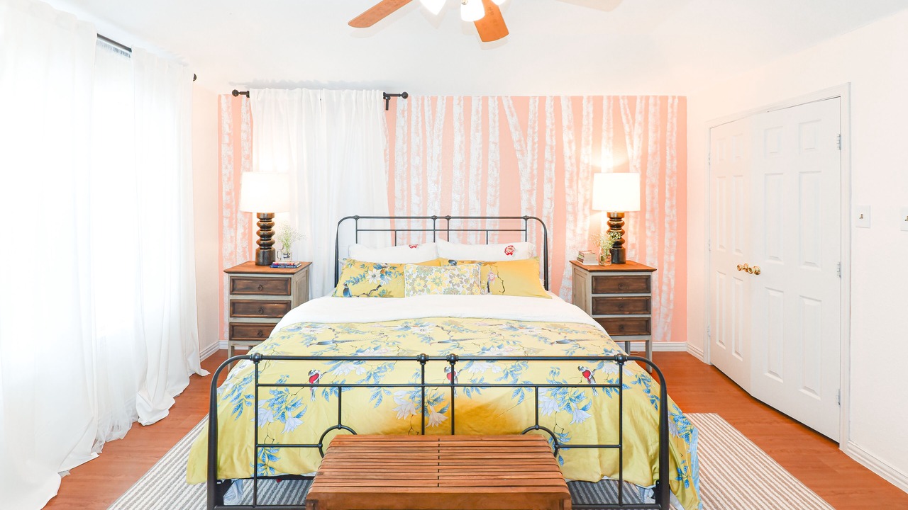 Photo of Bedroom in Central Arlington