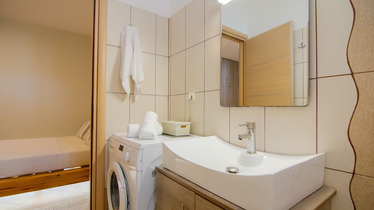 Photo of Bathroom in Ios Town