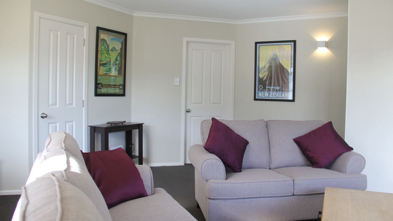 Photo of Livingroom in Palmerston North