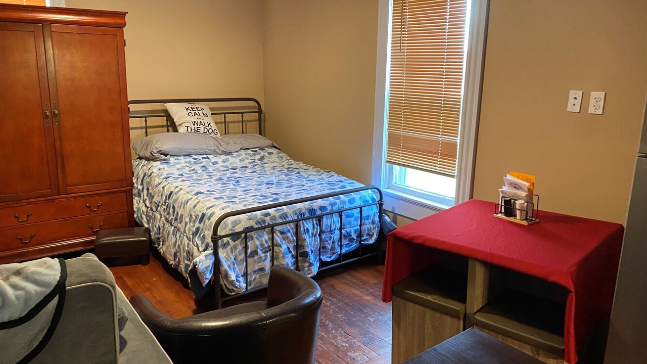 Photo of Bedroom in Hydeville