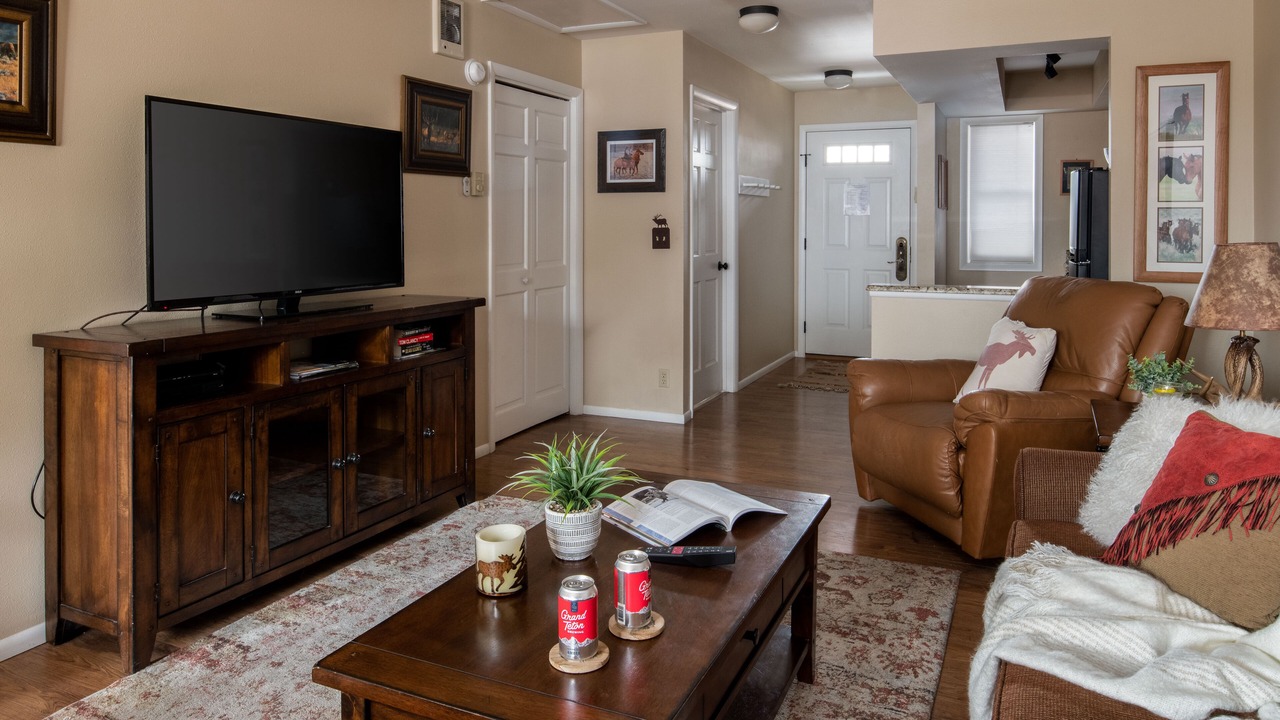Photo of Livingroom in Jackson