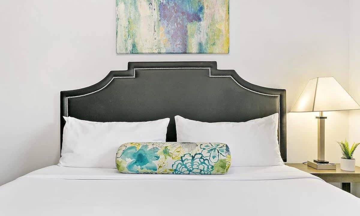 Photo of Bedroom in North Center