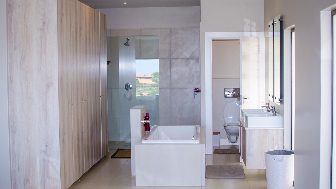 Photo of Bathroom in Essenwood