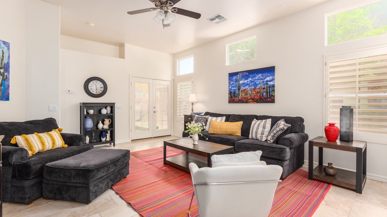 Photo of Livingroom in Foothills