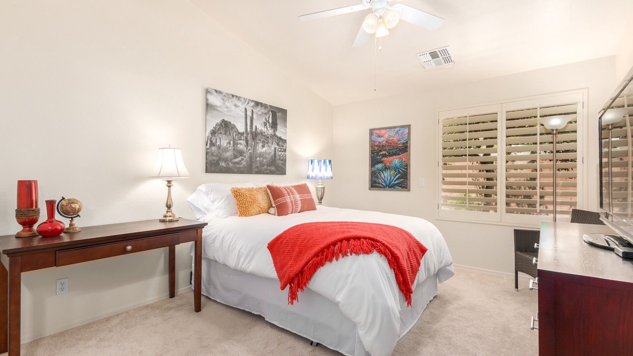 Photo of Bedroom in Foothills