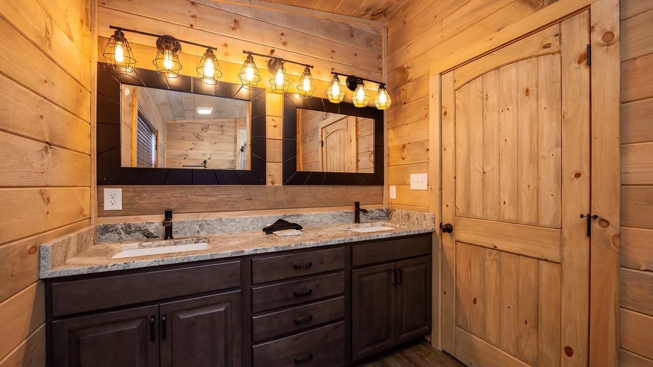 Photo of Bathroom in Chalet Village North