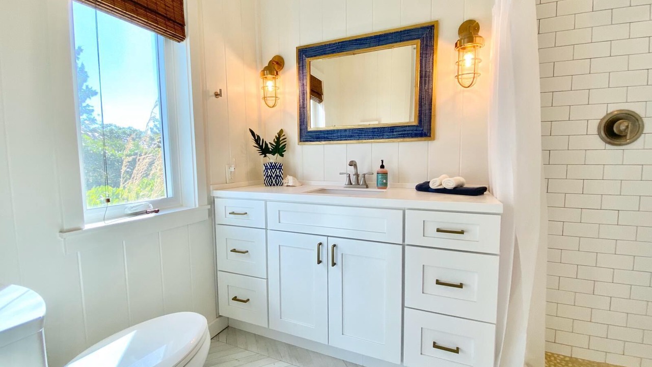 Photo of Bathroom in North Palmetto Point