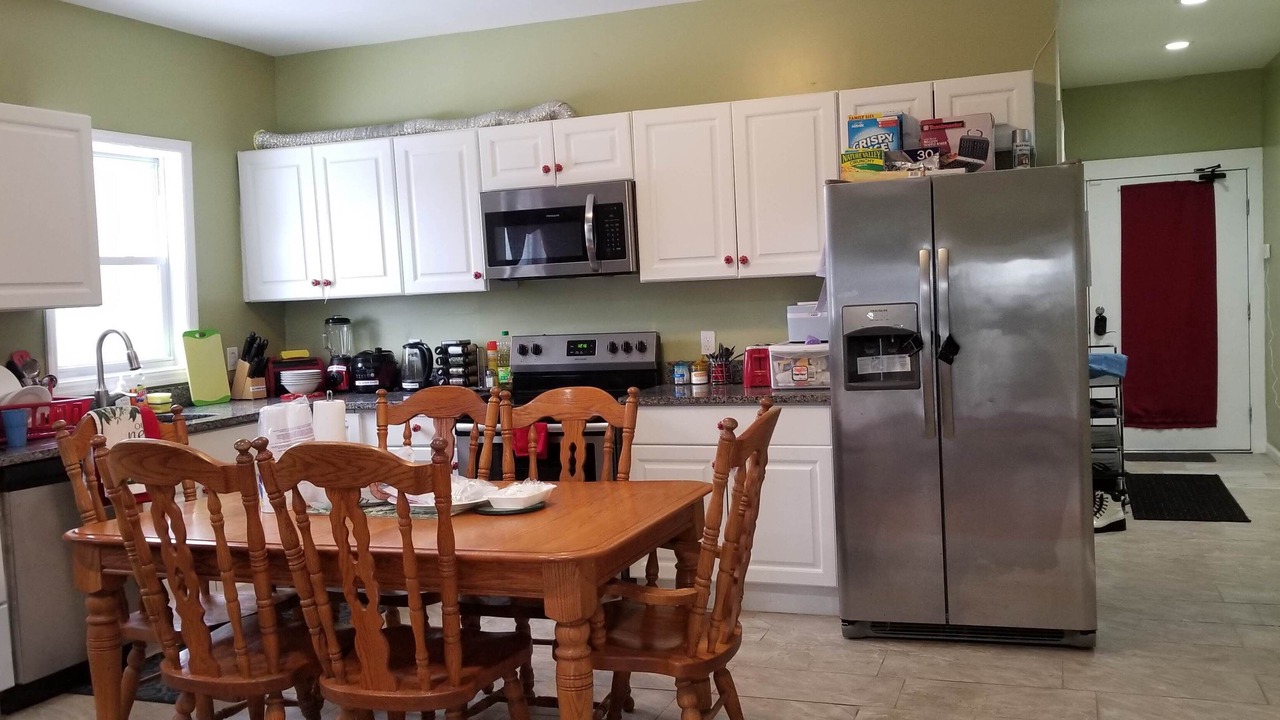 Photo of Kitchen in Parksville