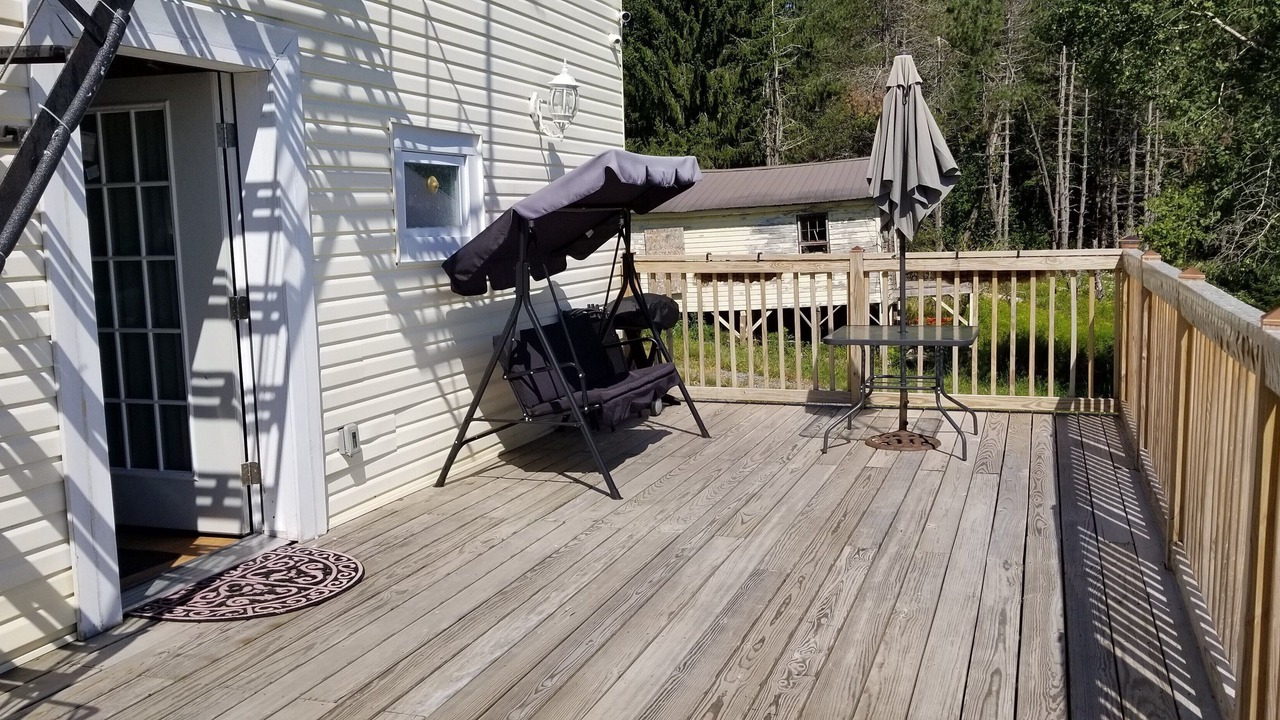 Photo of Patio Balcony in Parksville