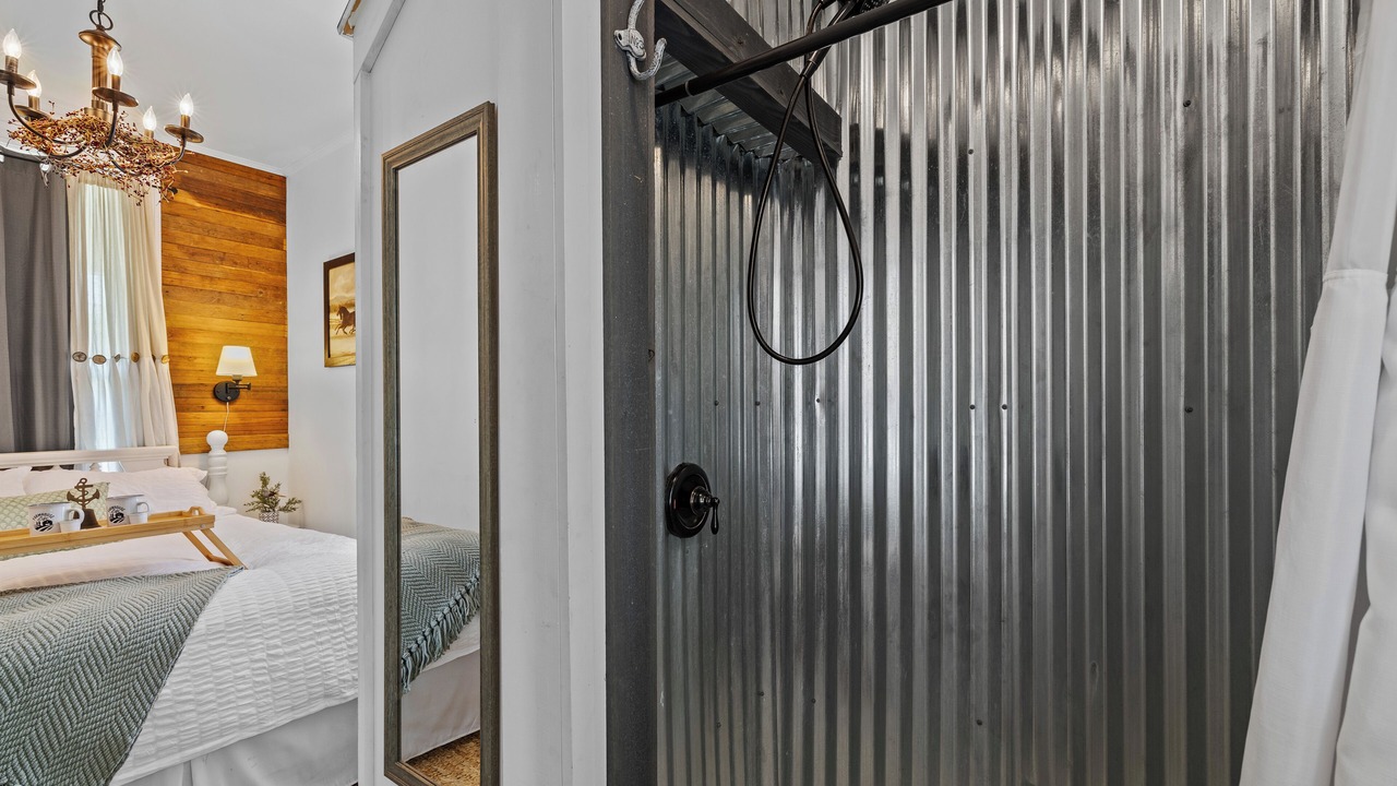 Photo of Bedroom in Bell Buckle