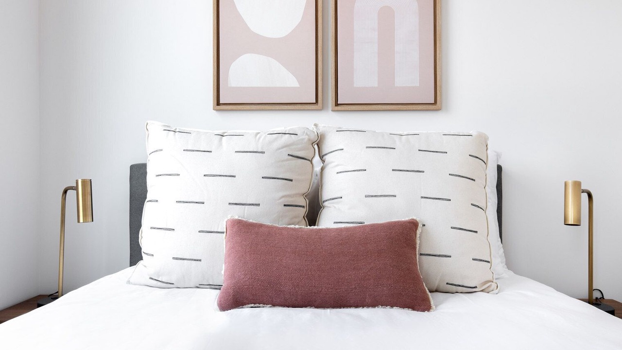 Photo of Bedroom in Logan Square