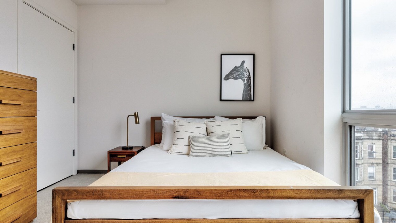 Photo of Bedroom in Logan Square
