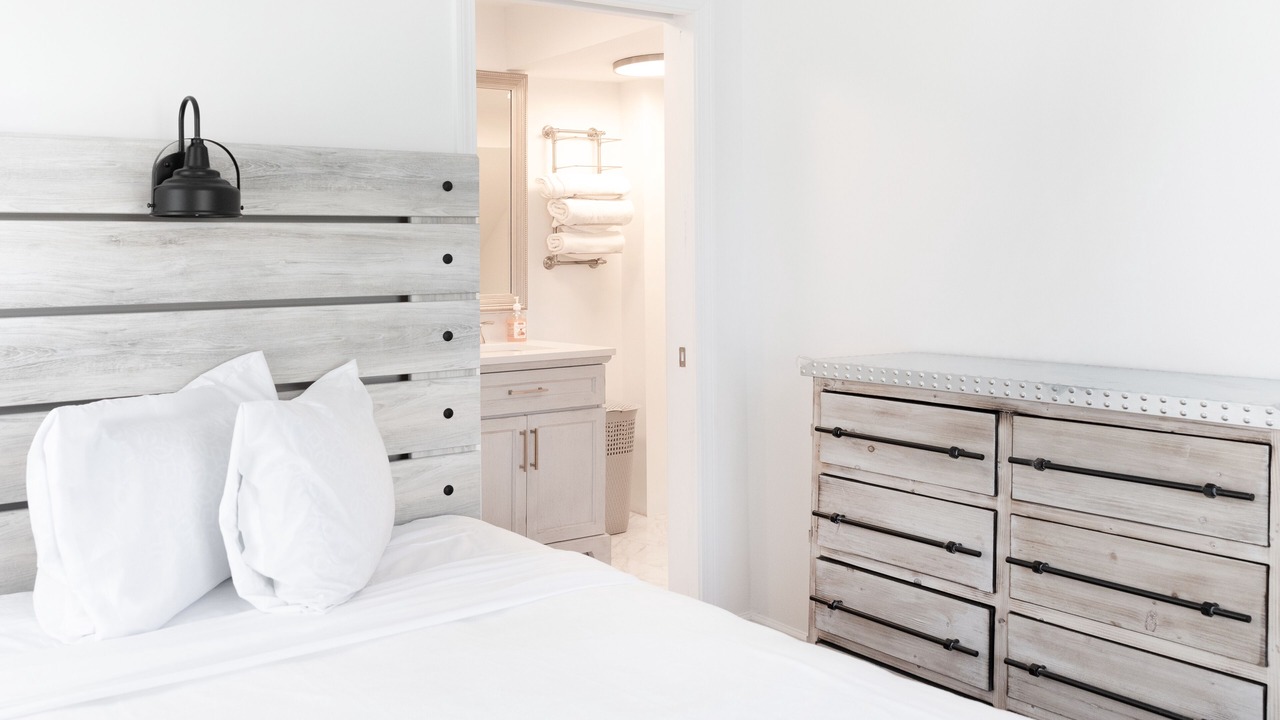 Photo of Bedroom in Niantic
