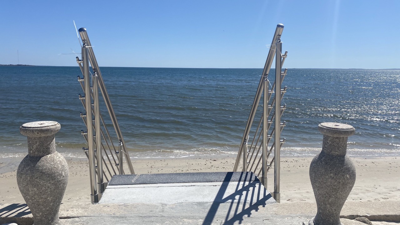 Photo of Others in Niantic