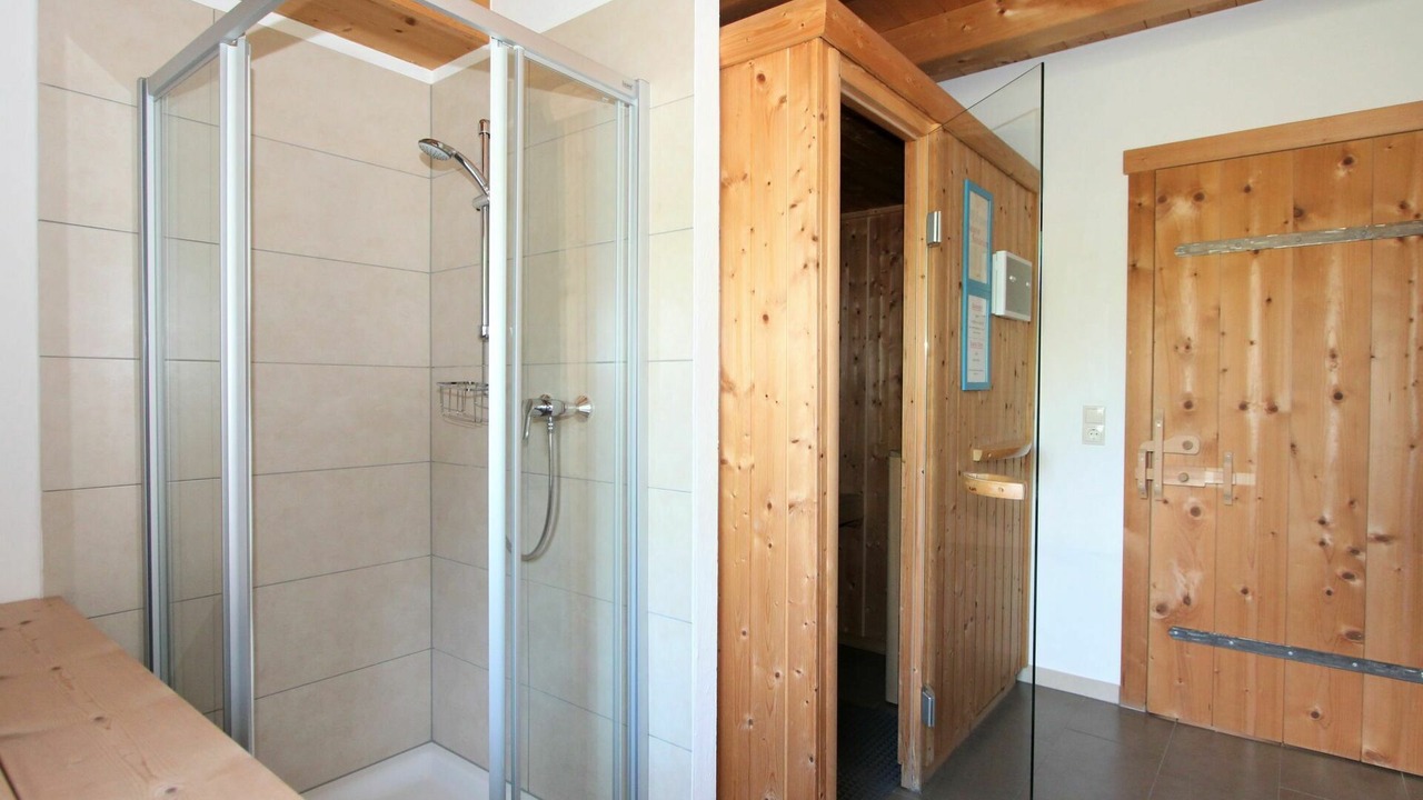 Photo of Bathroom in Juns